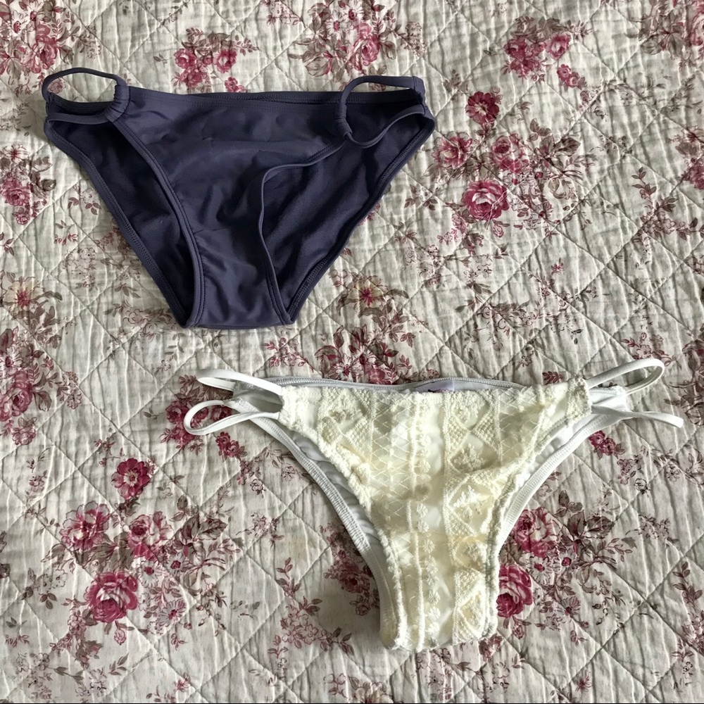 Swimsuit bottoms